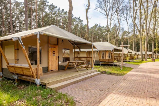 Außenansicht von Safari-Lodges